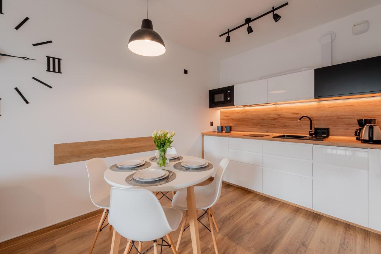 Apartament Wyspa Solna Kołobrzeg Esterno foto