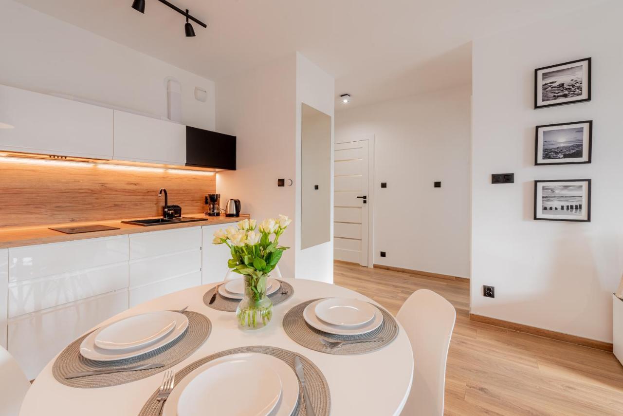Apartament Wyspa Solna Kołobrzeg Esterno foto